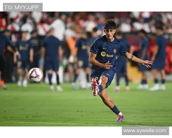 足球界最大骂名球星的争议与悲剧：从天才到备受诟病的转折之路